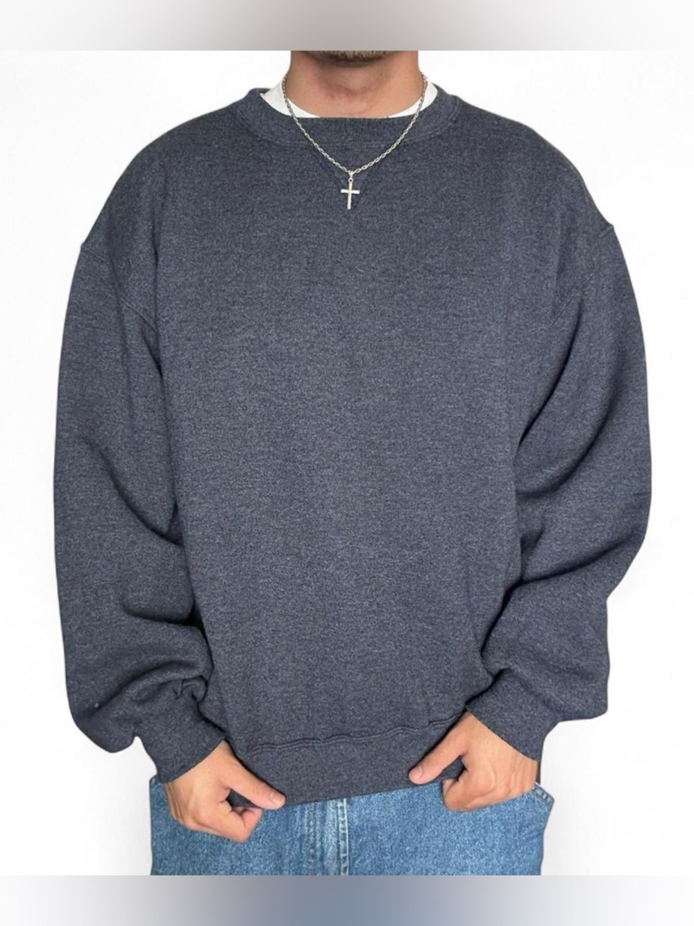 Vintage Y2K Russell Athletic Sweatshirt Size Large Grey Crewneck Blank Skater